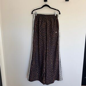 Adidas Originals Leopard Print Track Pants – Size Small